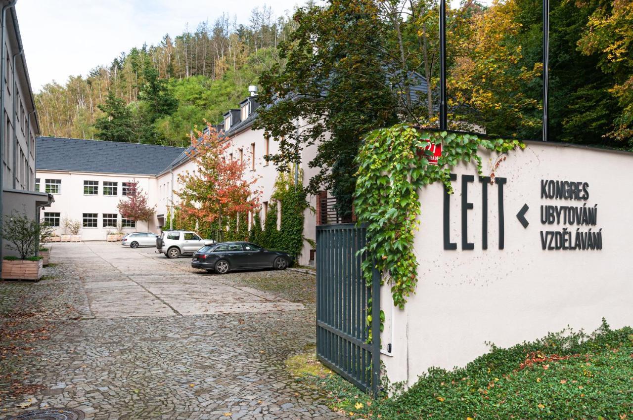 Cett Hotel Namest nad Oslavou Exterior photo
