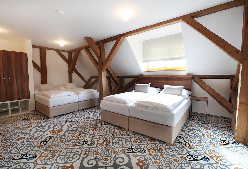 Cett Hotel Namest nad Oslavou Room photo